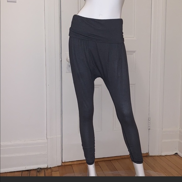 Lululemon yoga harem pants - Picture 1 of 3